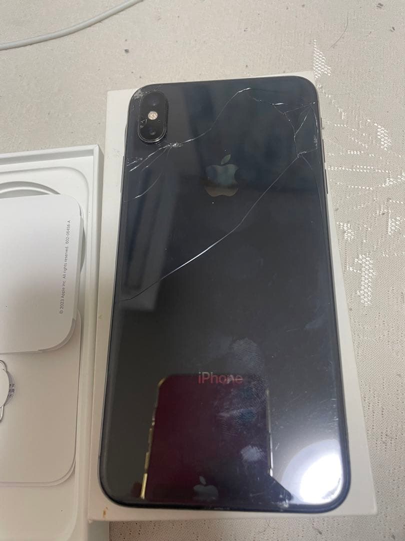 ス*Ⅱ様 Apple iPhone XS Max 256GB sim フリー