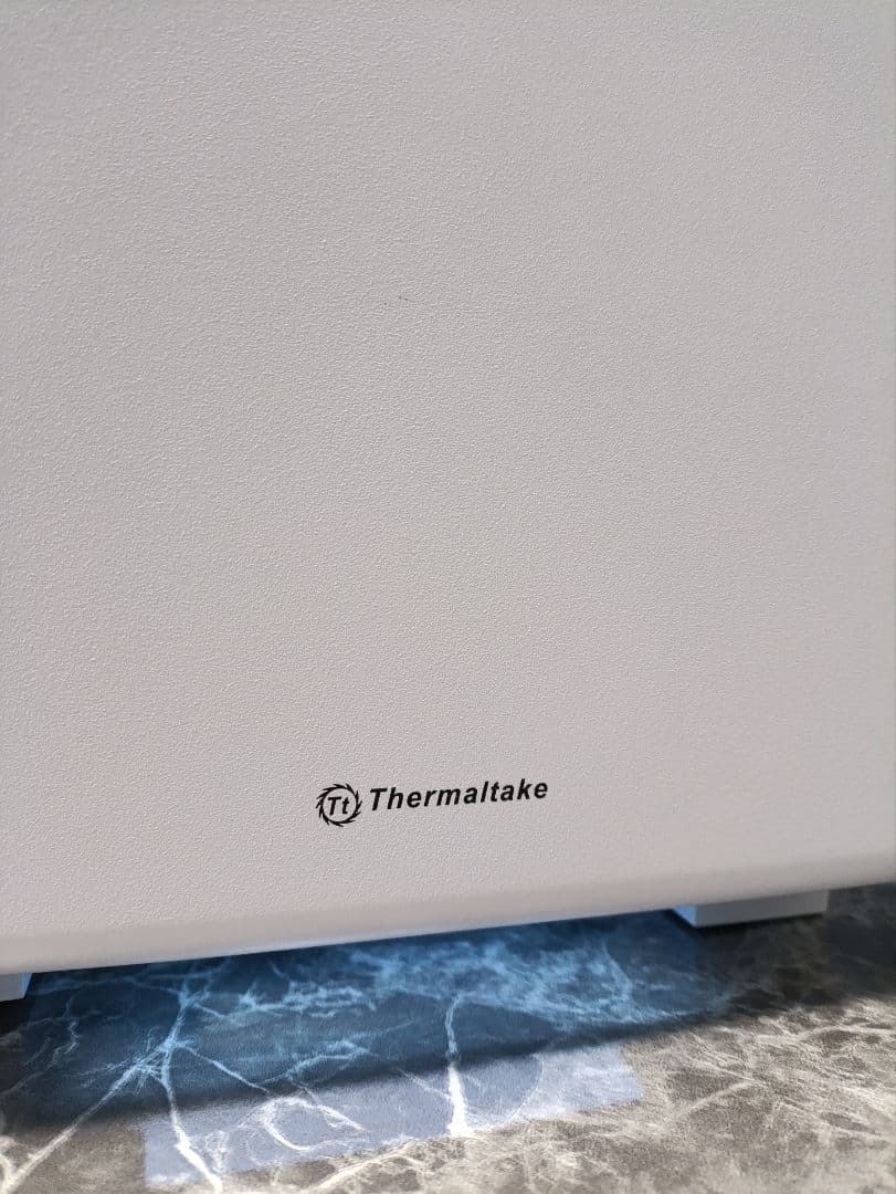 動作快適！Ryzen5搭載ゲーミングパソコン ホワイト