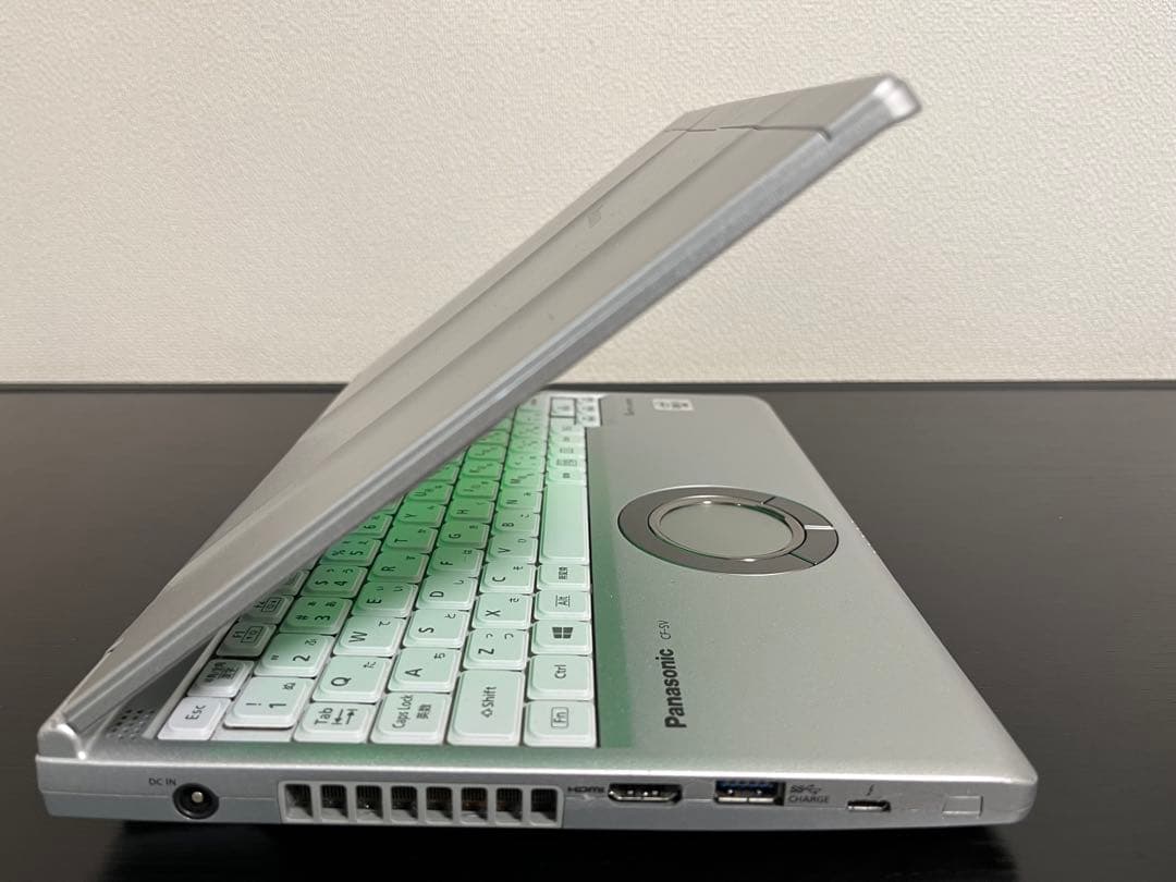 累積4140 CF-SV9 8GB 256GB Office 顔認証