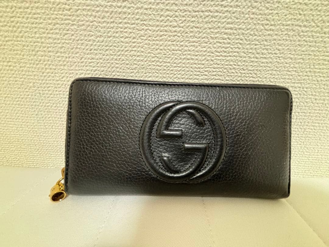GUCCI ブラックレザー 長財布