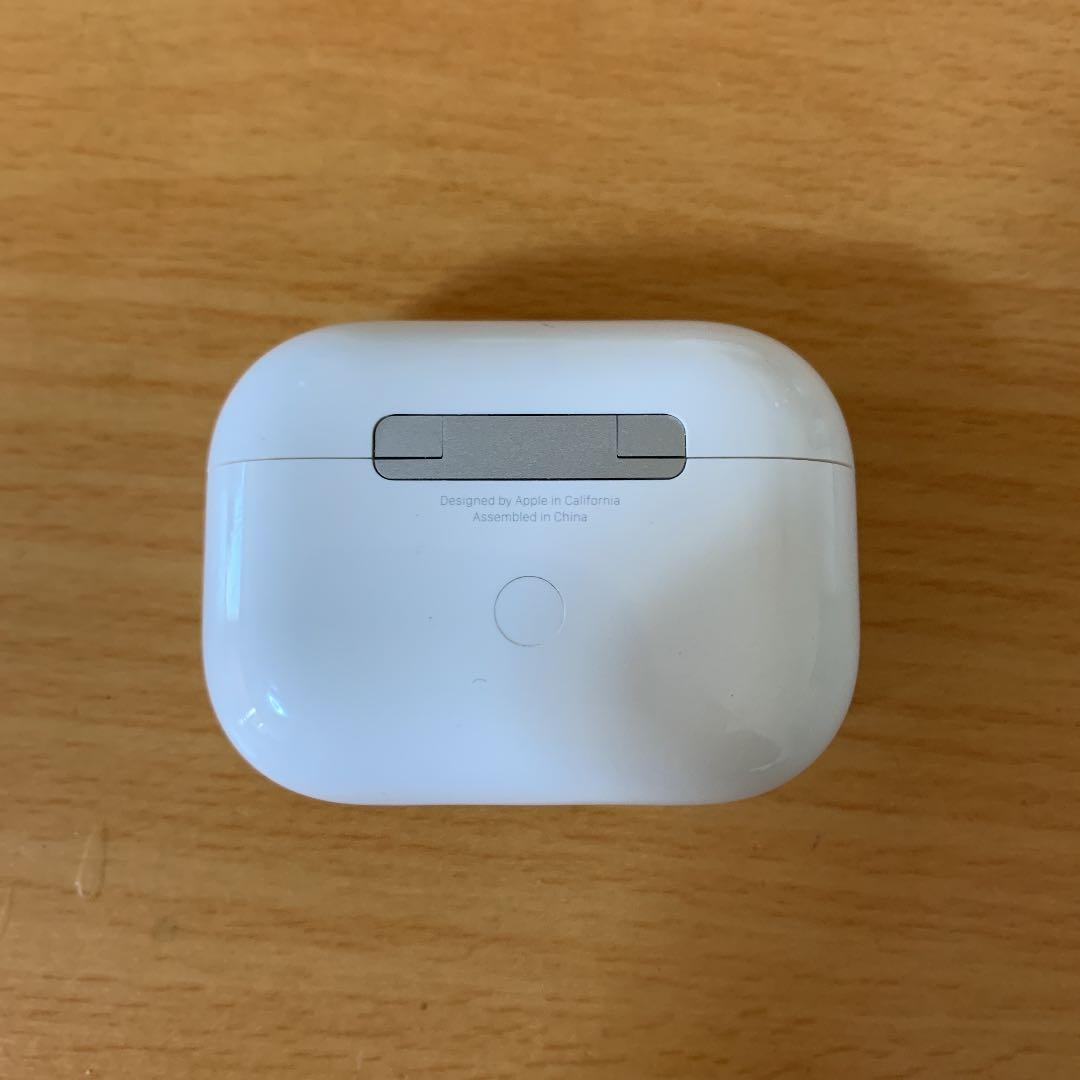 Apple AirPods Pro(充電ケースのみ)
