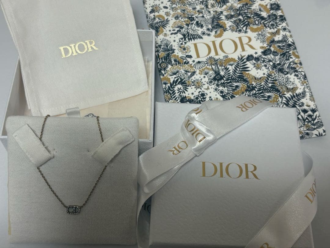 【Dior】ゴールドネックレス