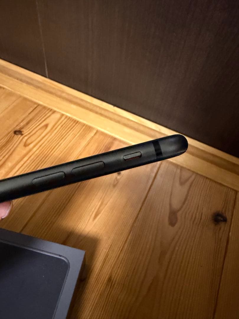 Apple iPhone 8 64GB バッテリー交換済み