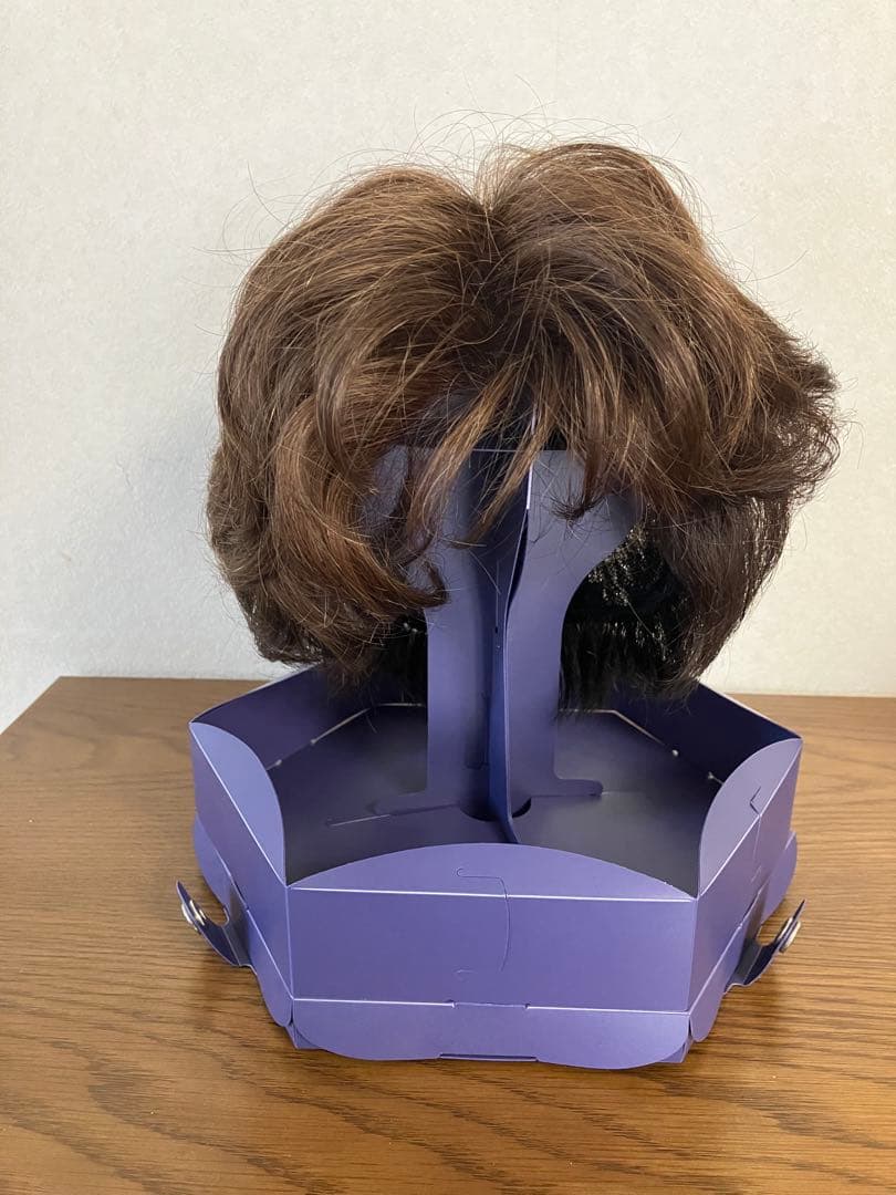 マム【新品未使用】フォンテーヌ ブラウンショートウィッグ