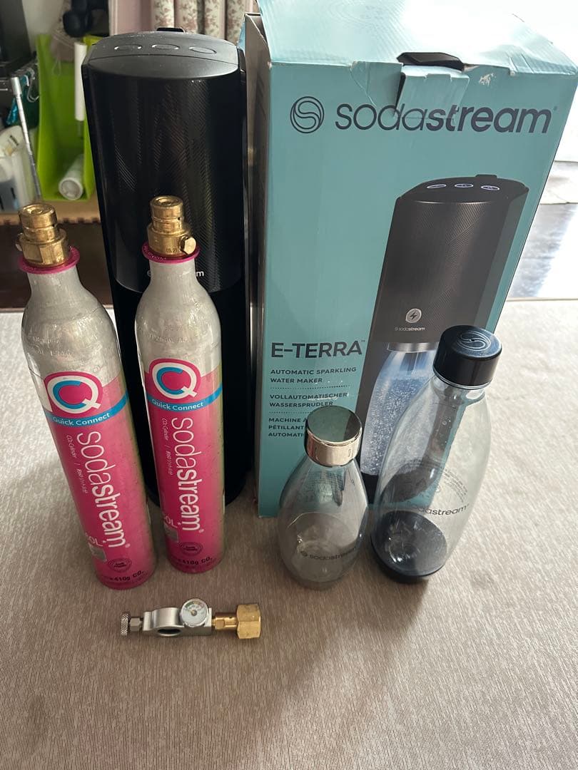ソーダストリーム E-TERRA スターターキット シリンダー　直結金具付き