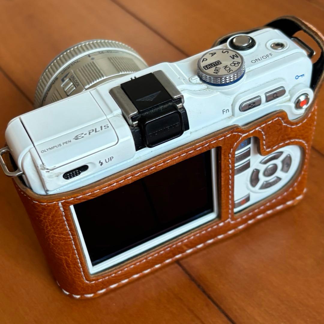 ✨スマホへ転送✨オリンパス PL1s ミラーレスカメラ