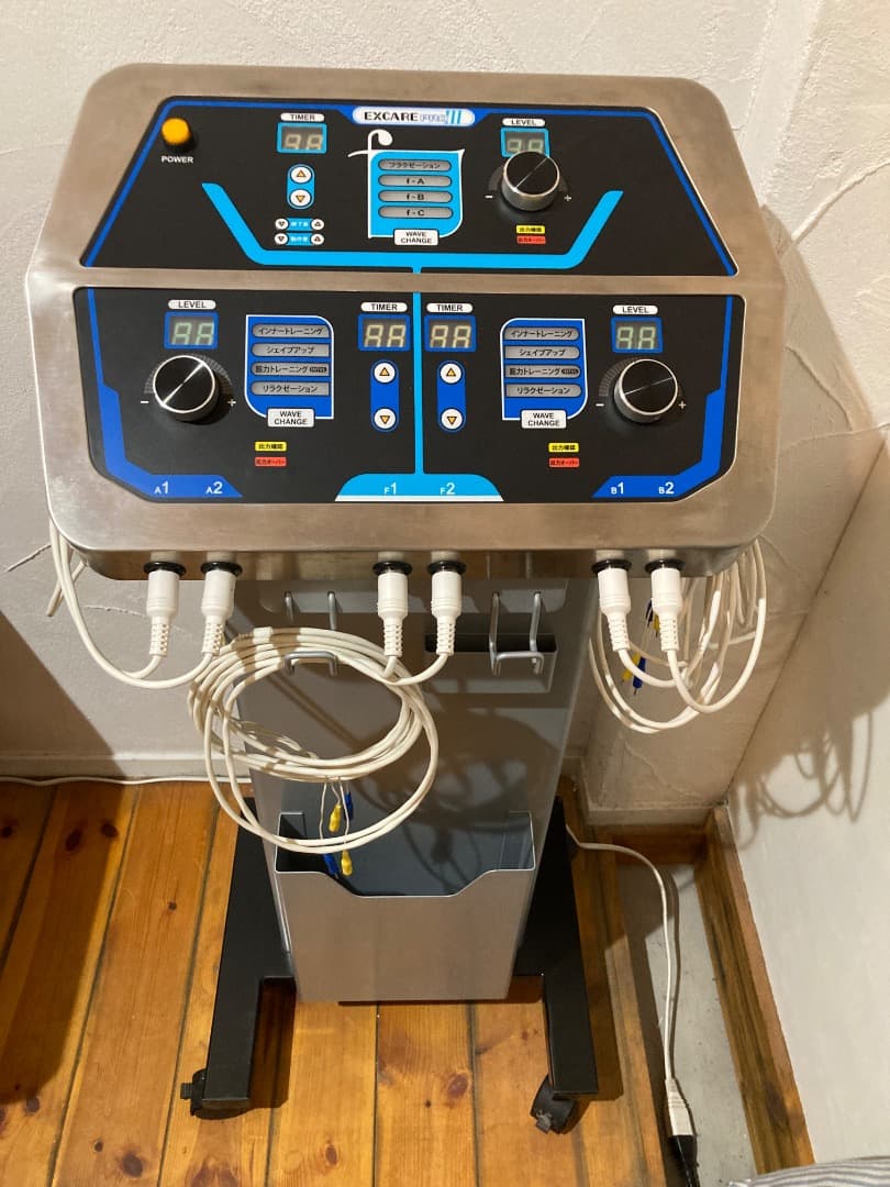 楽トレ　高周波EMS（エクスケアプロ3）EXCAREPRO3