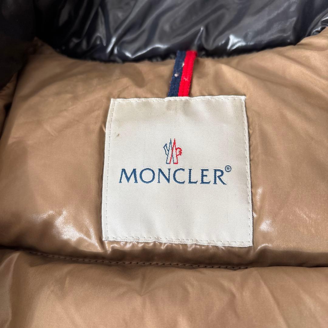 MONCLER 黒 ダウンジャケット　エベレスト