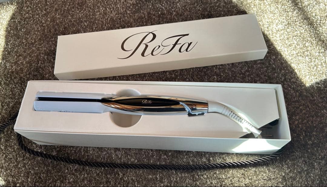 ReFa ストレートヘアアイロン 2025年製