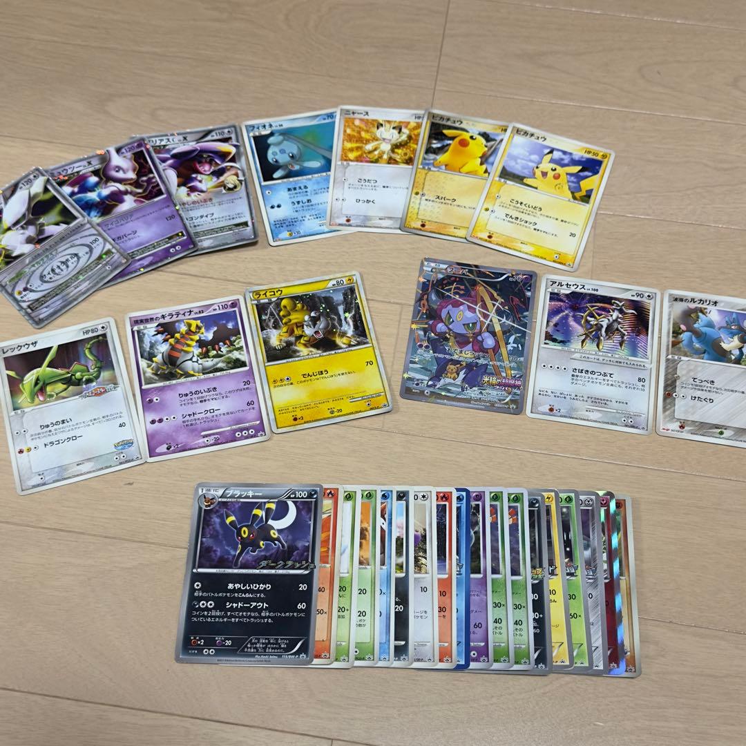 ポケモンカードセット PROMO30枚入 過去レアカード計100枚程度
