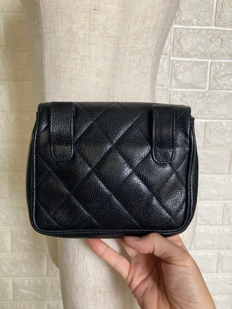 【希少】CHANEL キャビアスキン マトラッセ ウエストポーチ ウエストバッグ