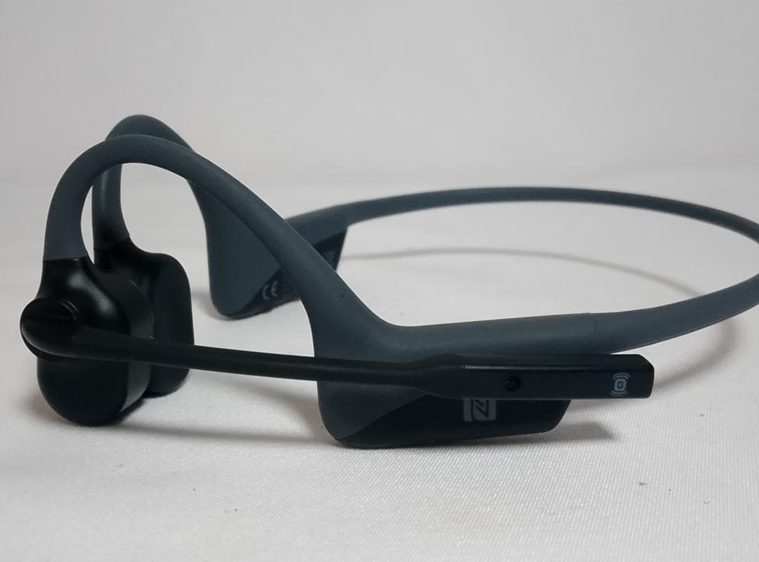 AFTERSHOKZ OPENCOMM 骨伝導イヤホン