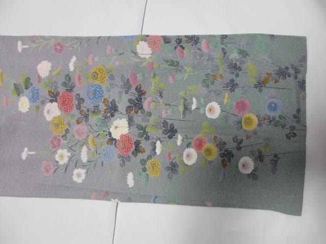 訪問着　蒔き糊　花模様　作家