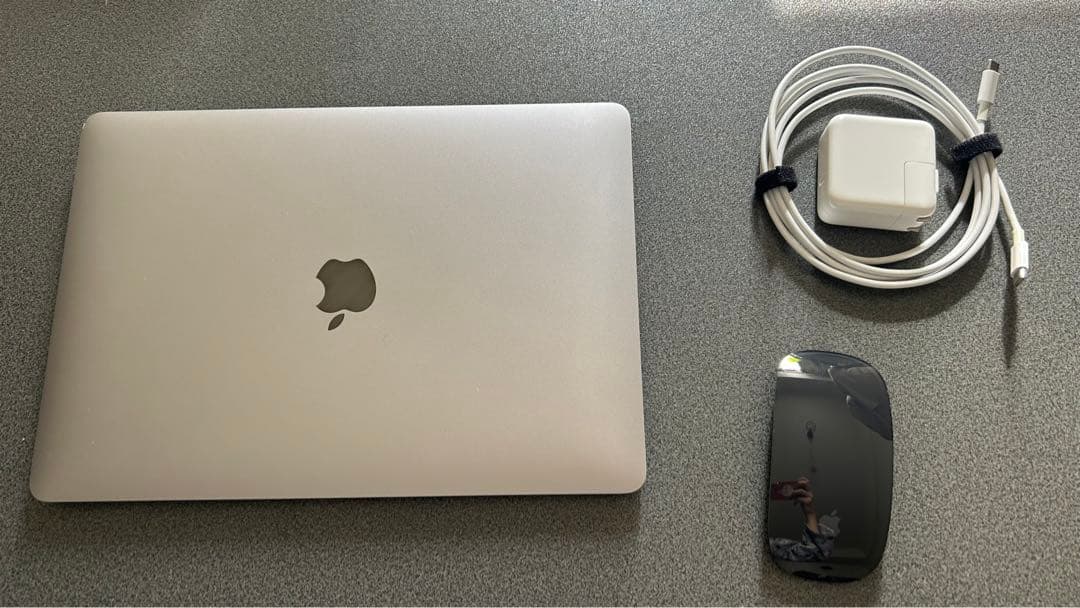 MacBook Air メモリ16GB SSD500GB 本体•充電器・マウス