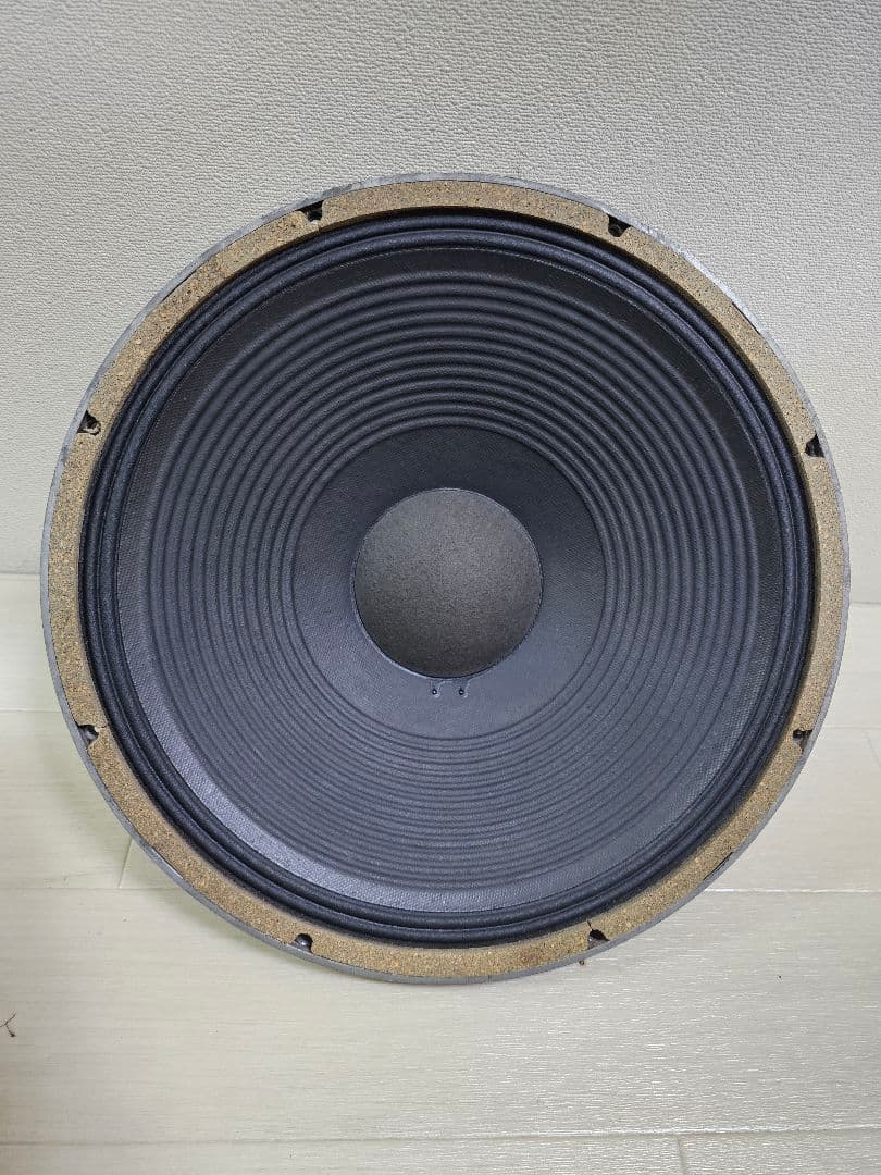スピーカー・ウーファー JBL 2205C