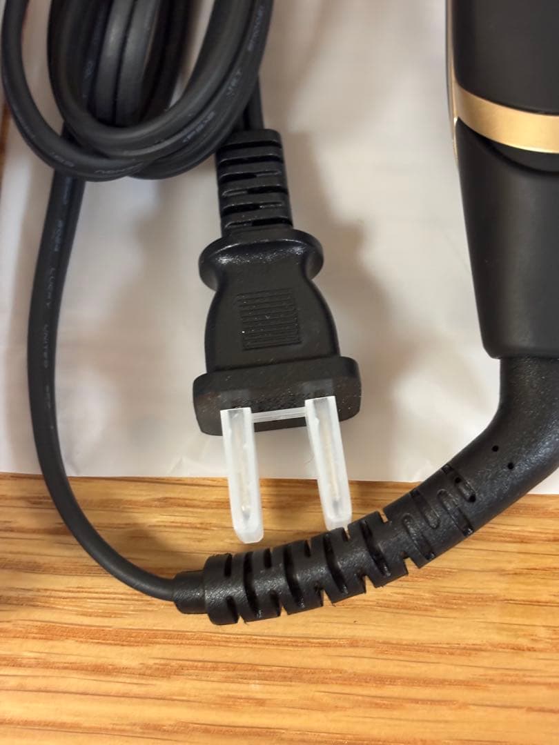 【美品】KINUJO絹女 W ストレートヘアアイロン ブラック　公式ガイド付き