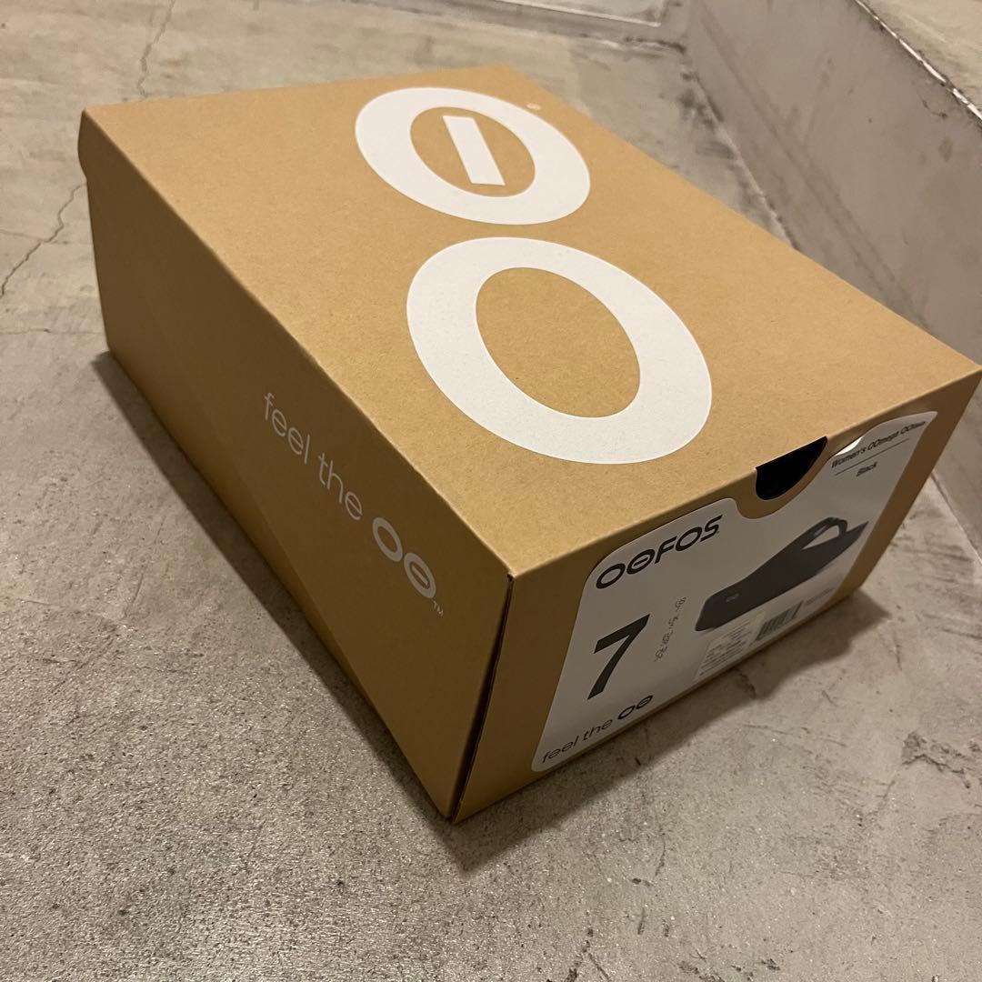 正規品24cm W7 OOFOS ウーフォス ウーメガ OOMEGA 新品箱付
