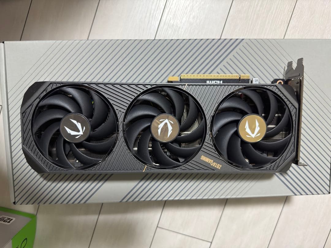 グラフィックボード・グラボ・ビデオカード ZOTAC GEFORCE RTX 5070 12GB