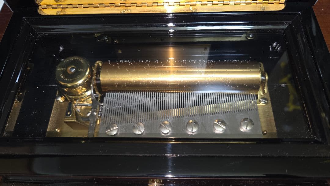 リュージュ　オルゴール　カノン 72弁　ローズ　象嵌　共鳴箱　オルゴール療法