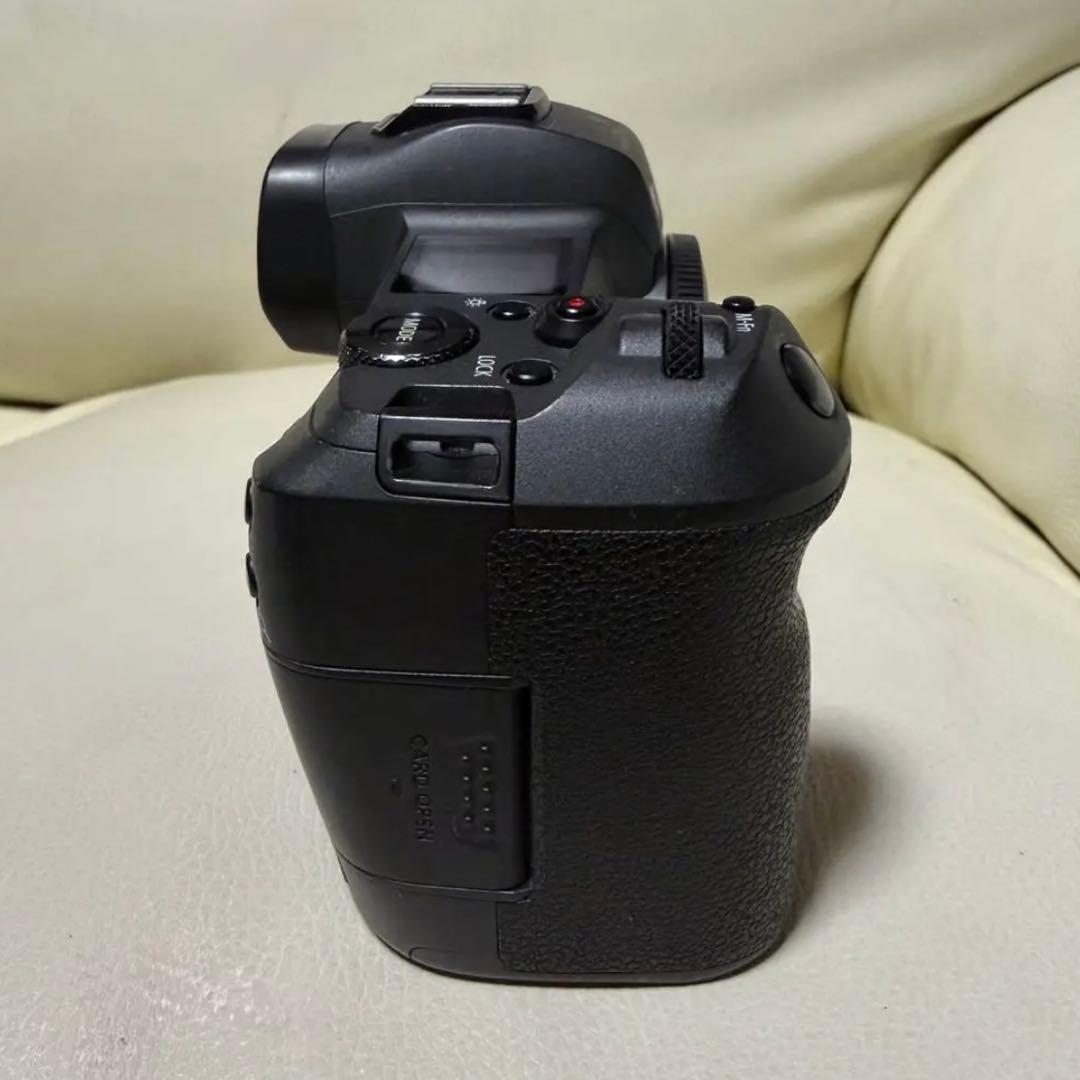 Canon EOS R ミラーレス一眼カメラ 本体