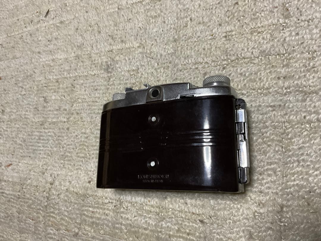 蛇腹式カメラ／コニレット　小西六写真工業株式会社。【取扱説明書と専用フラッシュ】