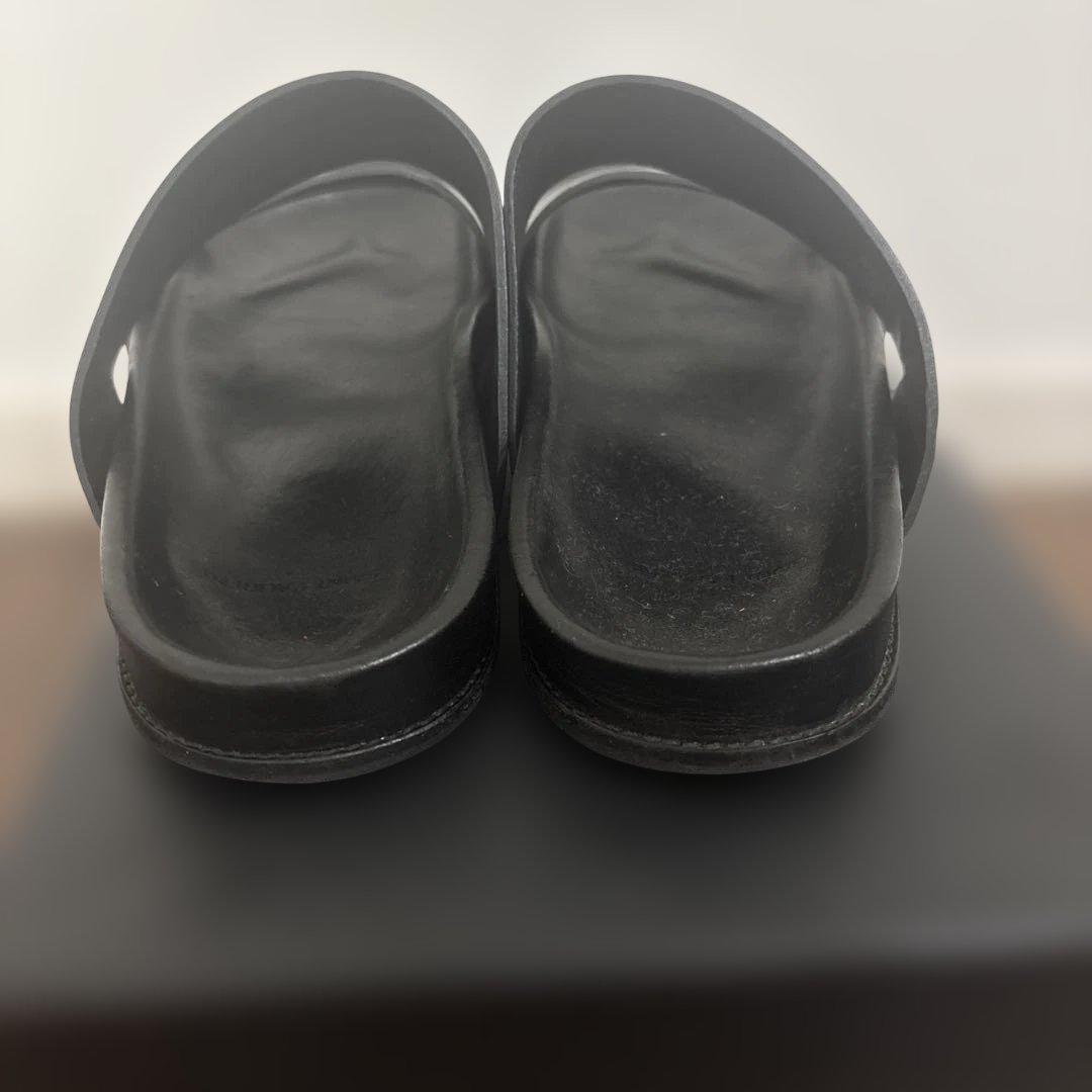 SAINT LAURENT ブラック レザー サンダル 25.5cm