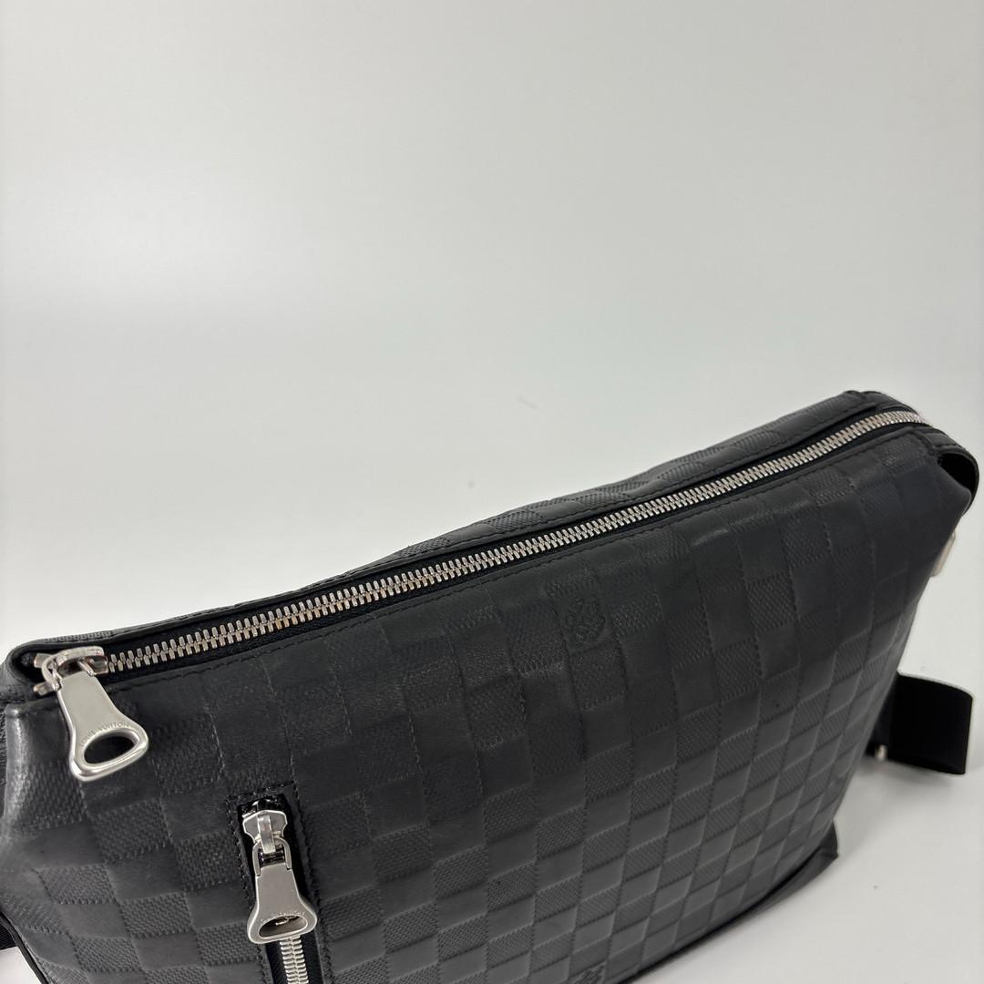 超極美品 ルイヴィトン ダミエアンフィニ ディスカバリー メッセンジャーMM