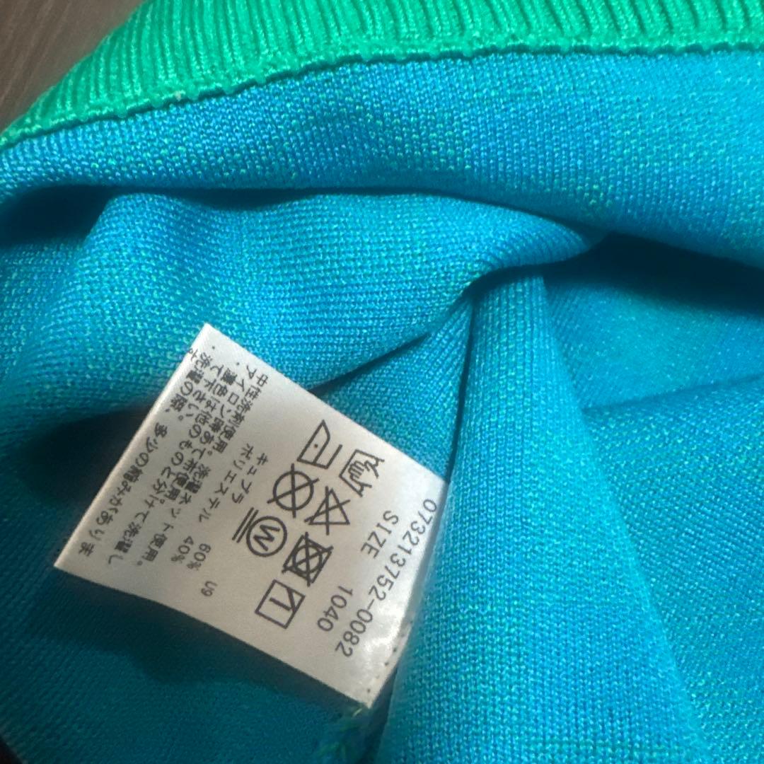 ジーフォア　ニット　トップス