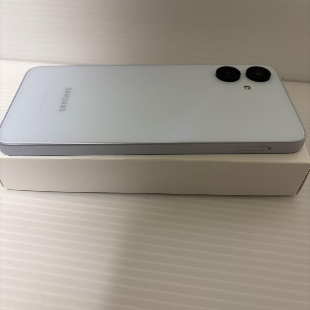 GALAXY A25（SC-53F）ライトブルー