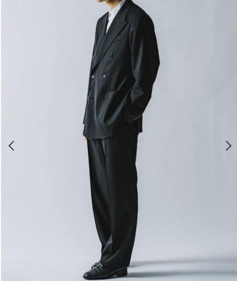 【美品】サイズ3／エルイー /LE セットアップ comoli