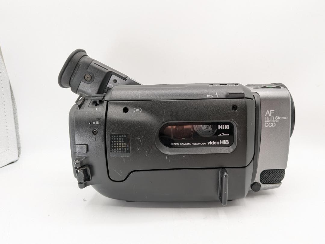 【Hi8の完成形を求める方へ 】Sony Hi8 ハンディ CCD-TR3000