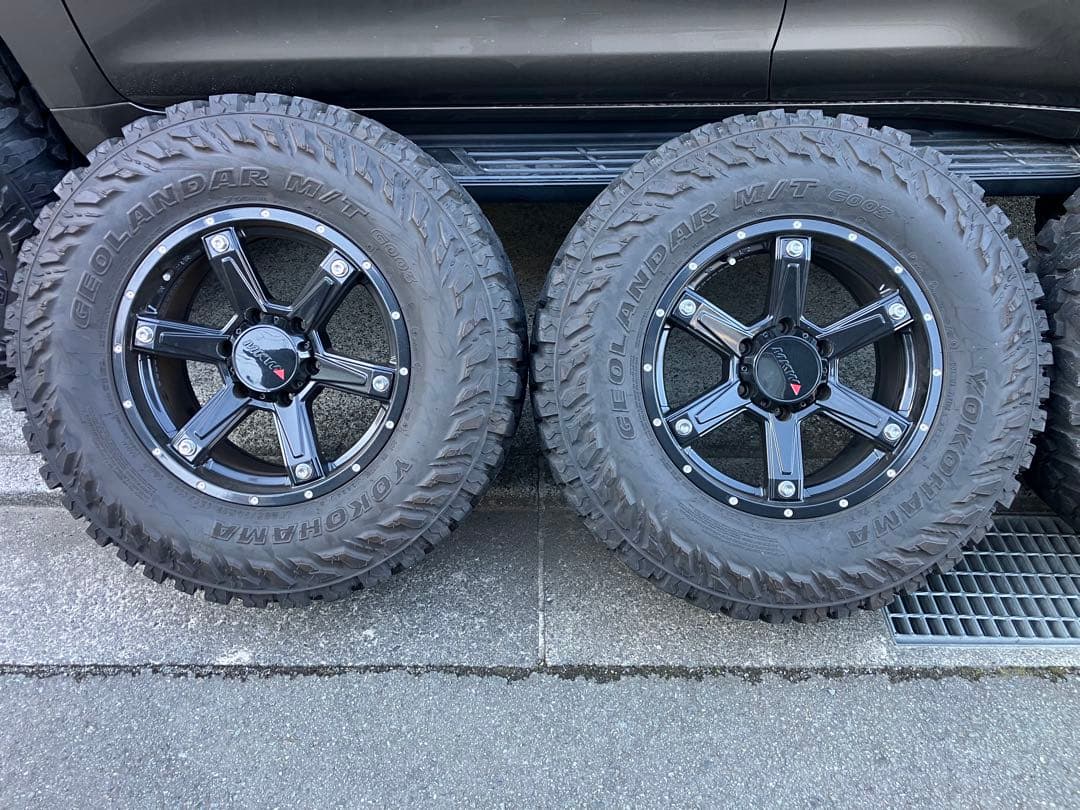 プラドで使用、285/70/R17、ワイトレ、ホイール、ナットのフルセット