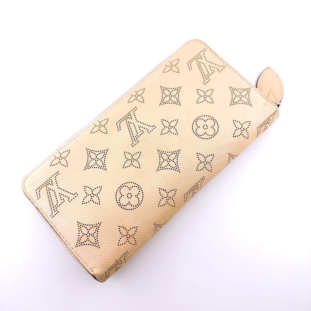 【美品】ルイヴィトン モノグラム マヒナ ジッピーウォレット 長財布 ベージュ