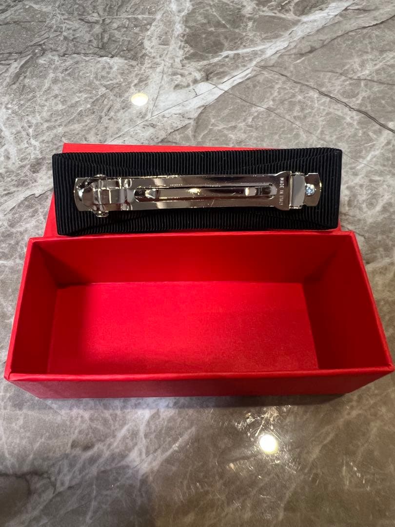 FERRAGAMO ストーンリボンバレッタ