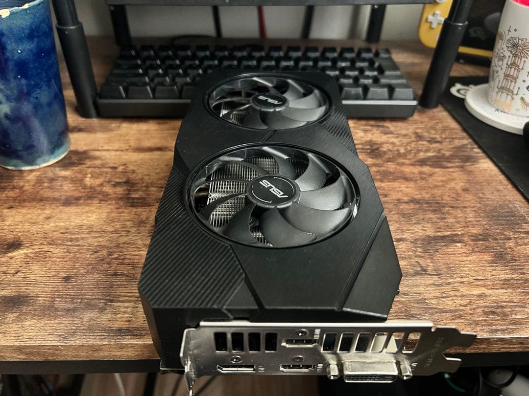 ASUS GeForce RTX2060 グラフィックボード