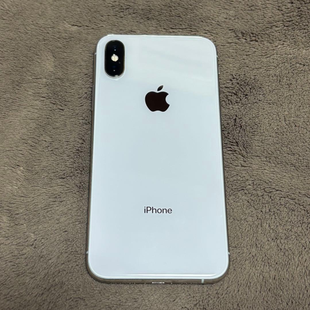 Apple iPhone Xs シルバー 256GB SIMフリー