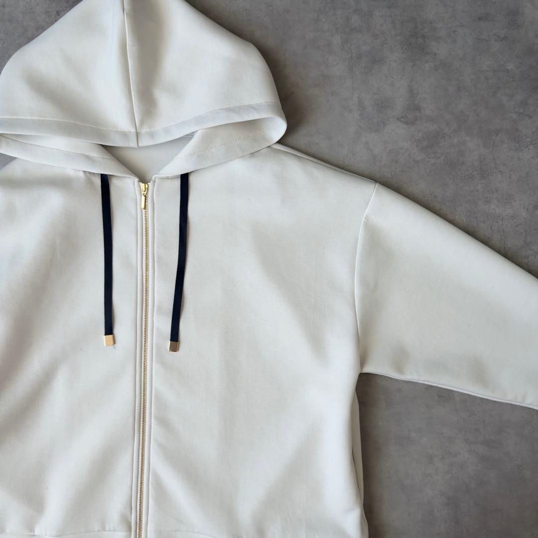美品✨BEIGE ベイジ ダンボールニット ジップパーカー フーディー 4 L