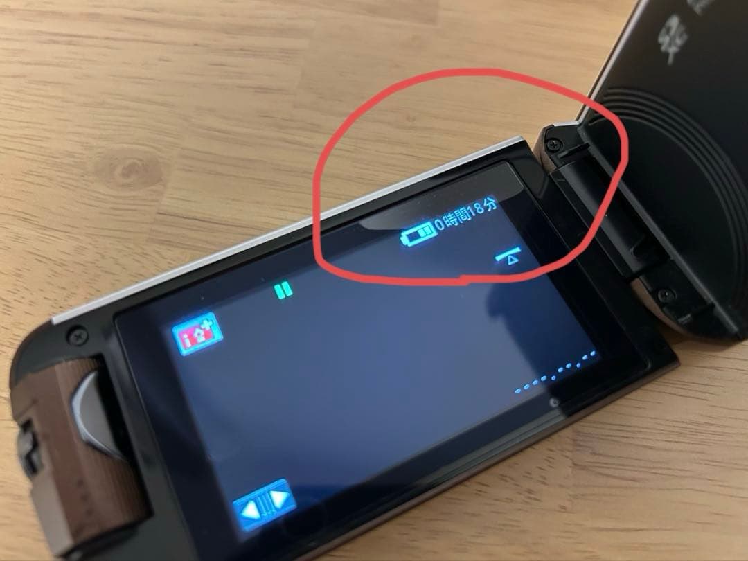 バミ様Panasonic デジタルハイビジョンカメラ HC-W590M