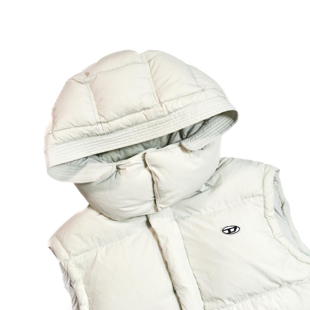 専用【極美品】DIESELディーゼル パデッドジャケットベストフーディ S白