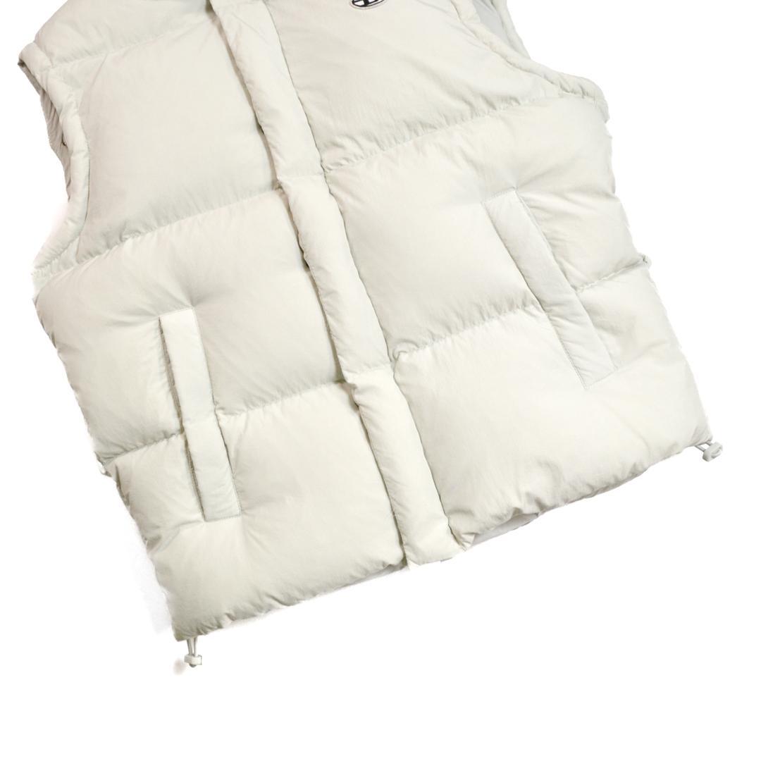 専用【極美品】DIESELディーゼル パデッドジャケットベストフーディ S白