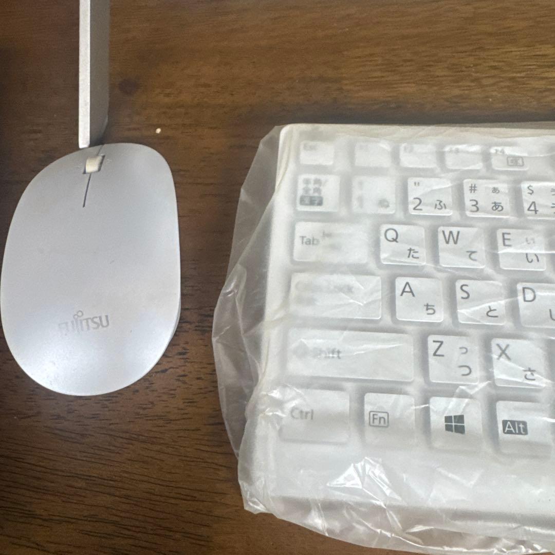 Windowsデスクトップ Fujitsu FMVF60G3W