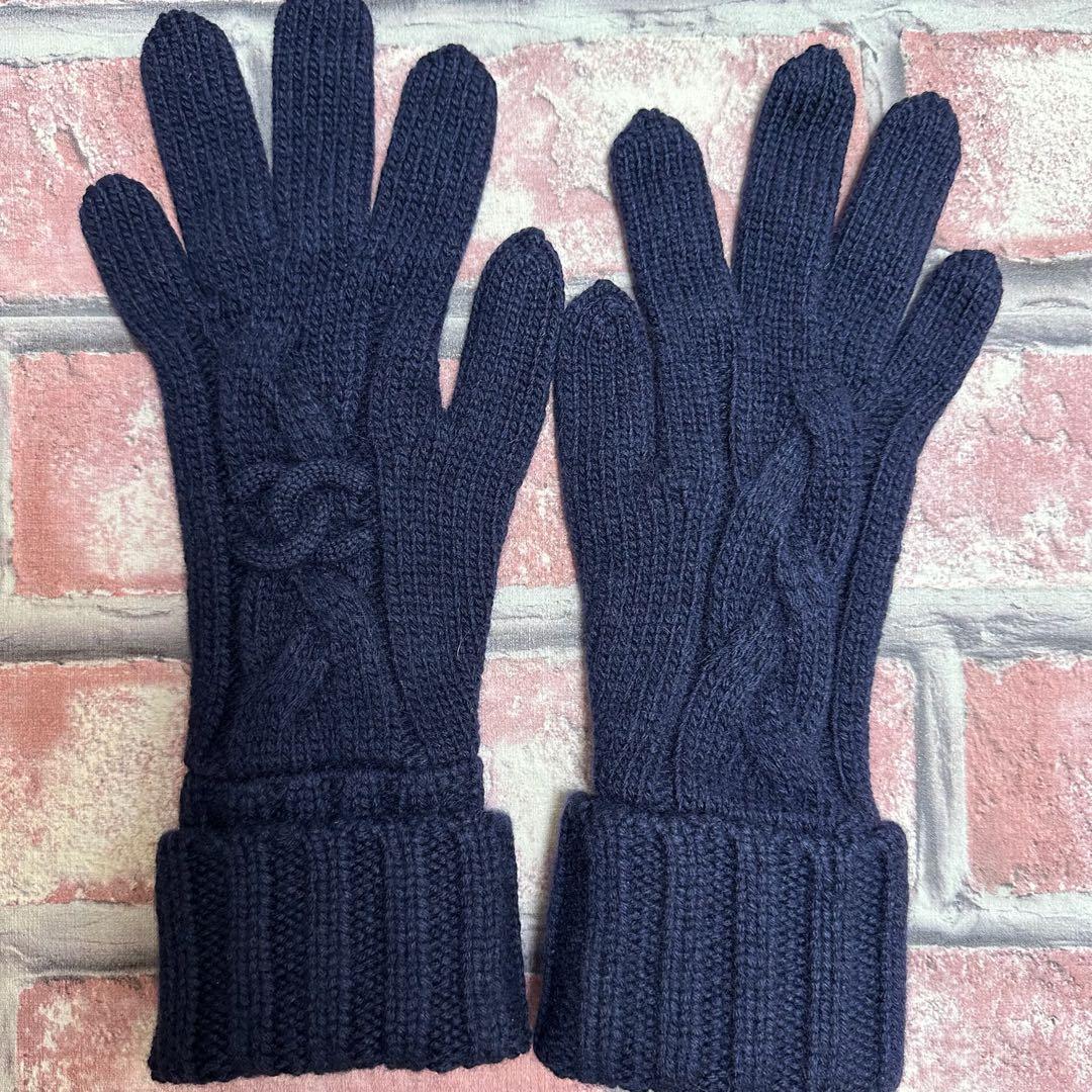 まゆせんせい　CHANEL シャネル　手袋　青　ブルー　新品　正規品