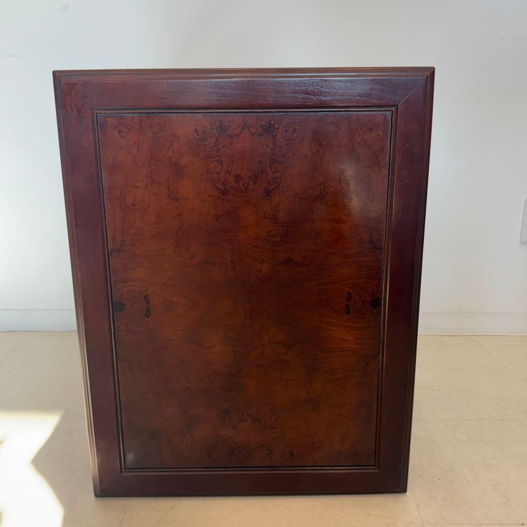 HEKMAN USA サイドテーブル　ナイトテーブル　飾り台　コーヒーテーブル