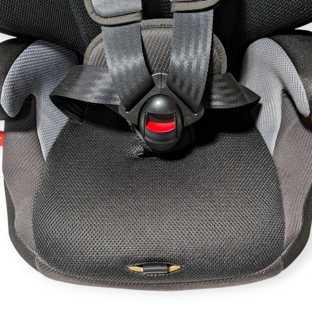 【美品】1歳から11歳までこれ1台！長く使えるコスパ最強チャイルドシート