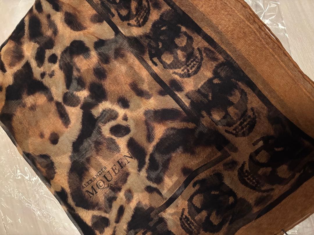 アレキサンダーマックイーン 新品未使用 130センチ 大判 スカーフ シルク