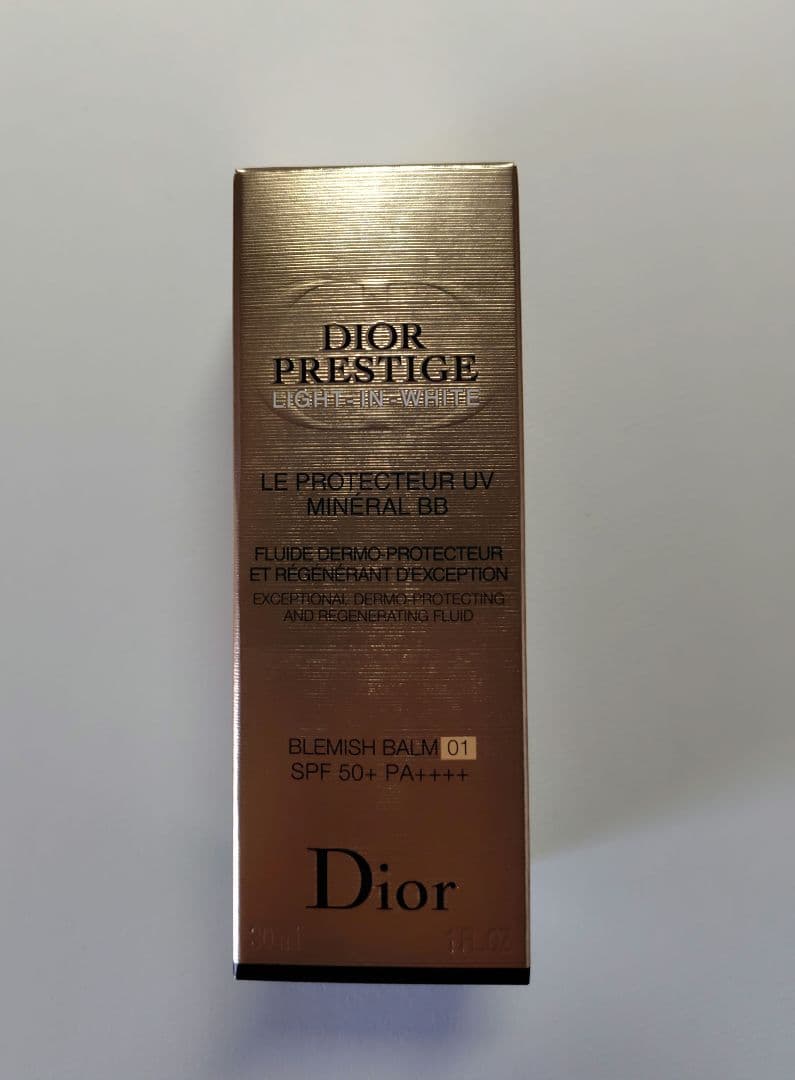 新品プレステージ ホワイトル プロテクター UV ミネラル BB 01 30ml