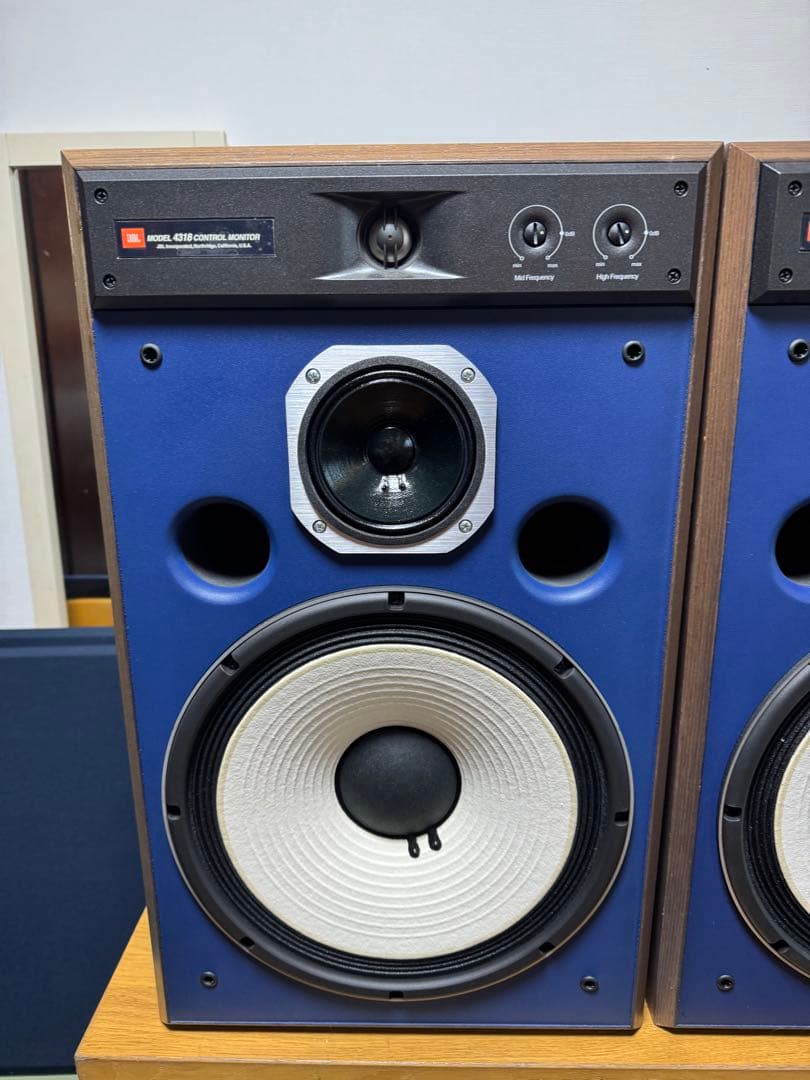JBL ジェイビーエル 3ウェイスピーカー 4318CONTROLMONITOR
