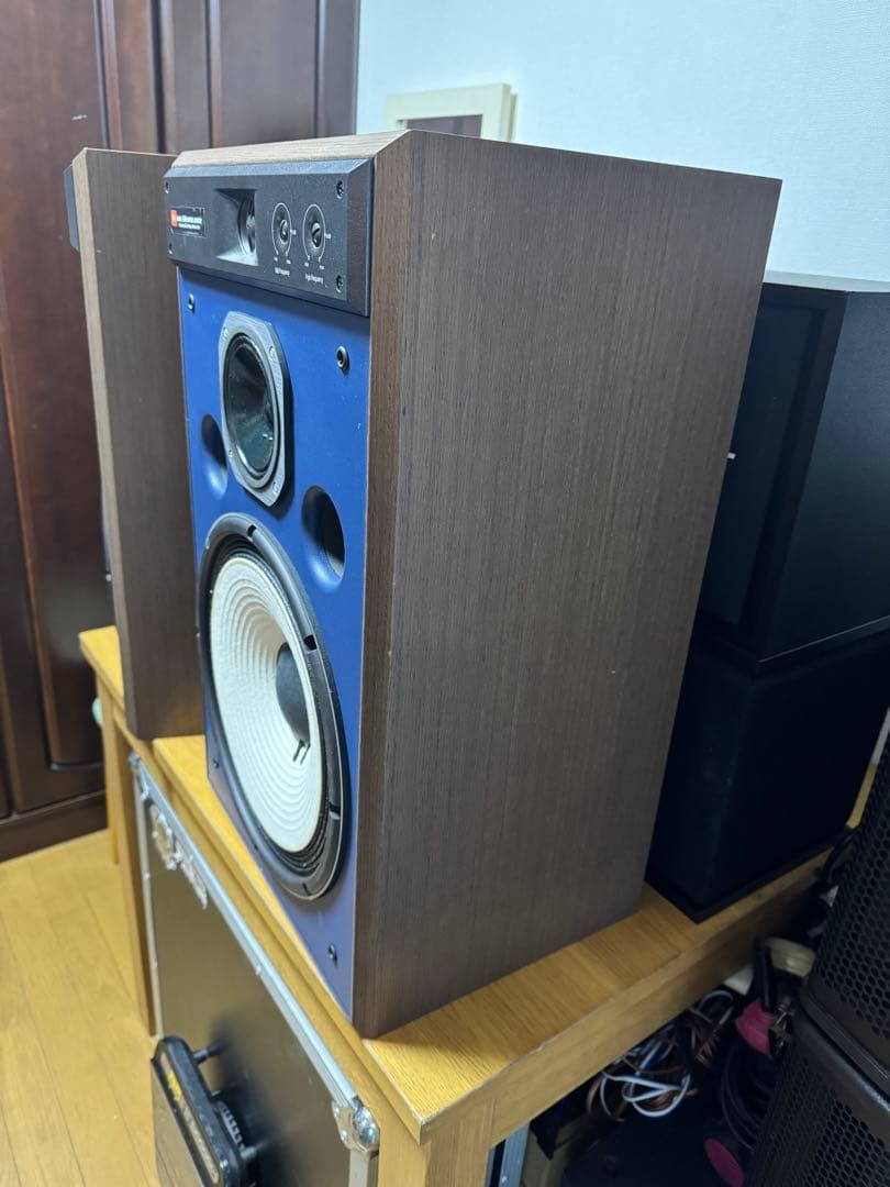 JBL ジェイビーエル 3ウェイスピーカー 4318CONTROLMONITOR
