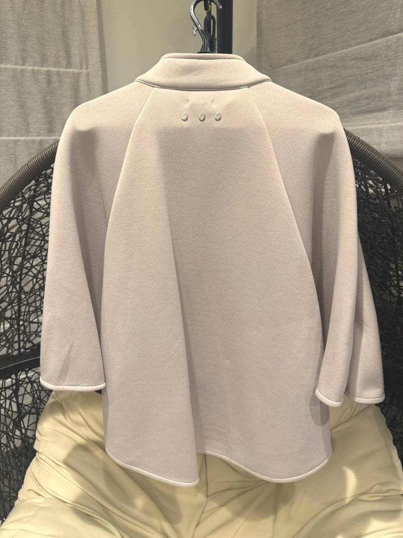 akko3839×Sov⭐︎ダブスタ⭐︎ポンチョ⭐︎ベージュ（美品）