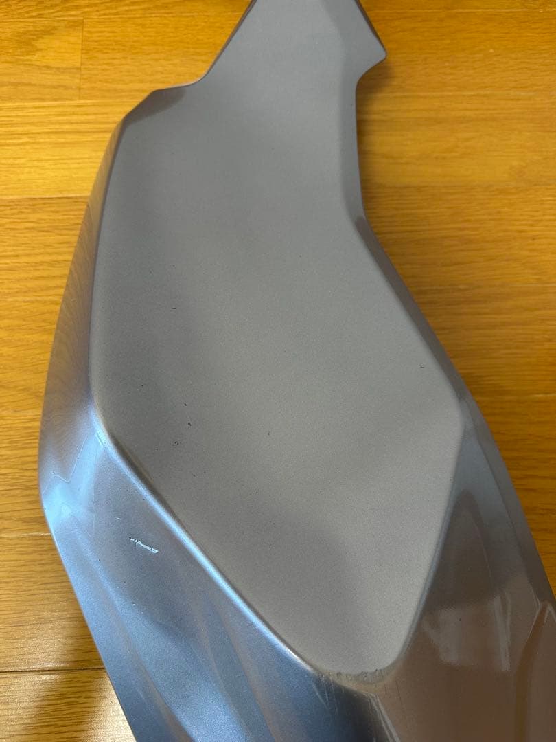 タンクカバー　フロントフェンダー　バイクパーツ　外装